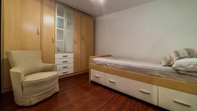 Penthouse on Calle del Marqués de Santillana photo 12