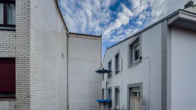 Penthouse on Calle del Marqués de Santillana photo 37