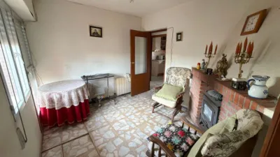 Casa pareada en venta en Calle Er Extrarradio, Número 5 - More