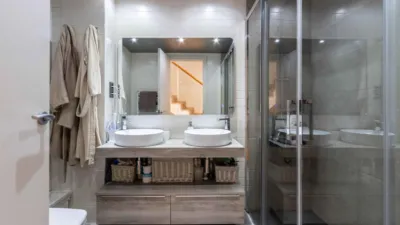 Casa en venta en Passatge de Vilanova, La Creu Alta (Sabadell) de 529.000 €