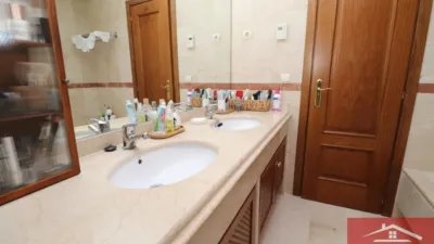 Dúplex en alquiler en Avenida del Gaviero, Casco Antiguo (Distrito Centro. Marbella) de 3.000 €<span>/mes</span>