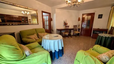 Chalet on Martínez de Ubeda Street photo 11