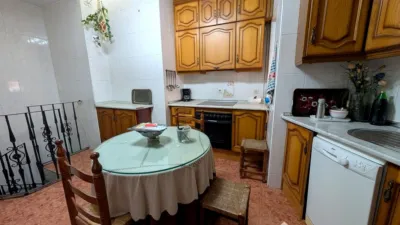 Chalet on Martínez de Ubeda Street photo 14