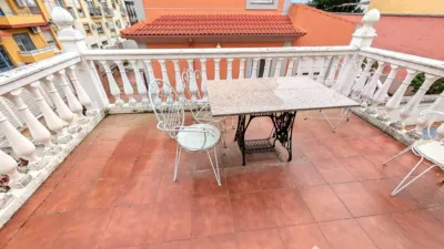 Chalet on Martínez de Ubeda Street photo 15