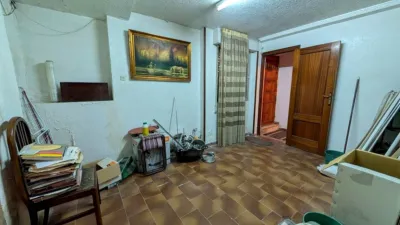 Chalet on Martínez de Ubeda Street photo 40