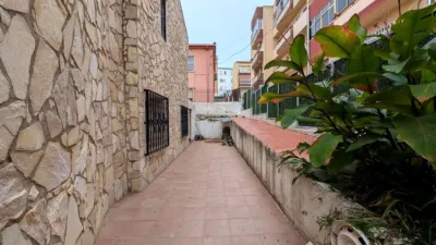 Chalet on Martínez de Ubeda Street photo 5