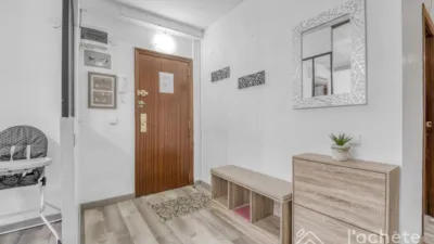 Apartamento en calle Carrer del Marquès de Valterra photo 3
