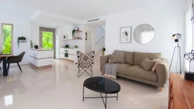 Chalet in Playa del Espejo photo 2