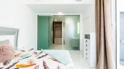 Chalet en venta en Pau 26, Las Filipinas-Villamartín-Canal Norte (Distrito Orihuela Costa. Orihuela) de 575.000 €