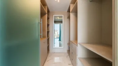 Chalet en venta en Pau 26, Las Filipinas-Villamartín-Canal Norte (Distrito Orihuela Costa. Orihuela) de 575.000 €