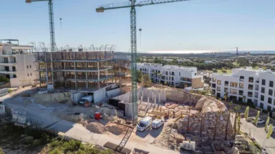 Apartamento en Las Colinas Golf photo 9
