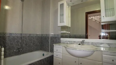 Casa adosada en venta en Calle de Jerez, Arroyo de la Miel (Benalmádena) de 420.000 €