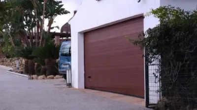 Chalet on Avenida de San Eusebio photo 9