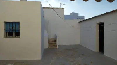 Terraced house on Calle de Santa Inés photo 18