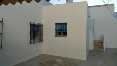 Terraced house on Calle de Santa Inés photo 2