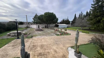 Chalet en venta en Camino Casa de la Guardia - More