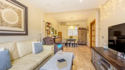 Semi-detached house on Calle Jabea photo 17