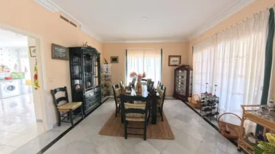 Chalet on Calle Anibal photo 15