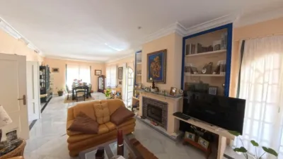 Chalet on Calle Anibal photo 21