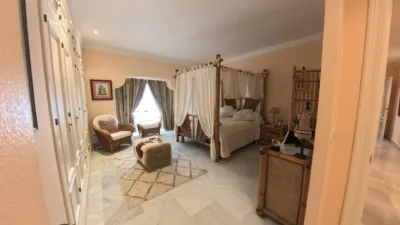 Chalet on Calle Anibal photo 35