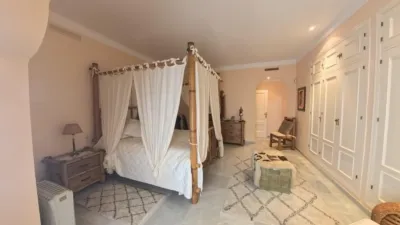Chalet on Calle Anibal photo 37