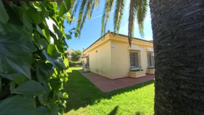 Chalet on Calle Anibal photo 5