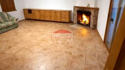Casa adosada en venta en La Gineta - Vista 3