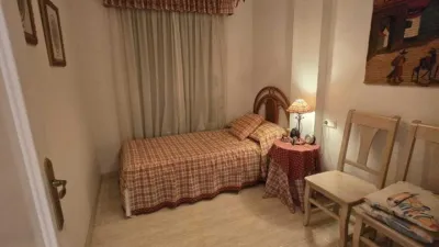 Apartment on Calle del Nueve de Octubre photo 15