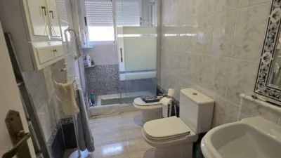 Apartment on Calle del Nueve de Octubre photo 8