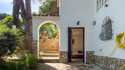 House on Carrer del Perdiguer photo 32