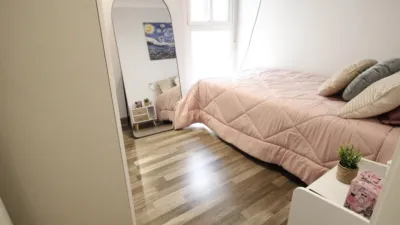 Apartment in Plaza Madrid photo 16