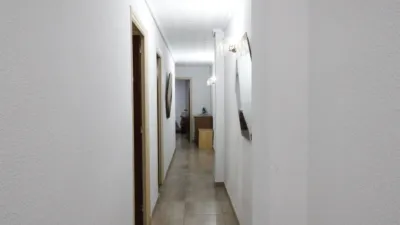 Piso en Plaza Barcelona photo 7