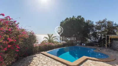 House in La Montgoda photo 26