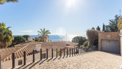 House in La Montgoda photo 28