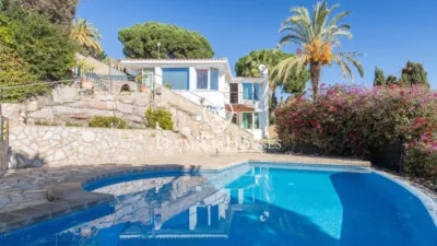 House in La Montgoda photo 5