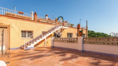 House at Kilometre 3 photo 17