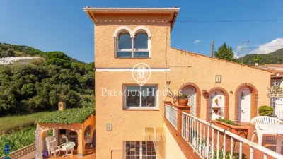 House at Kilometre 3 photo 18
