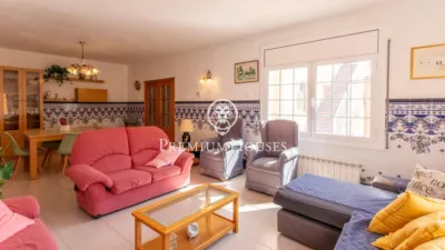 House at Kilometre 3 photo 3