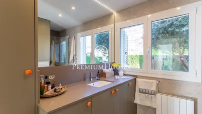 House in Can Valmanya photo 28