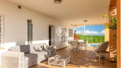House in Can Valmanya photo 46