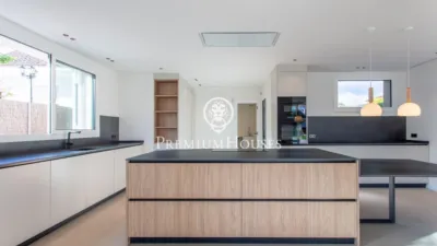 Casa en alquiler en Can Sans, Port Balís-Platges (Sant Andreu de Llavaneres) de 5.800 €<span>/mes</span>