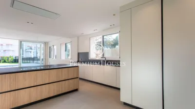 Casa en alquiler en Can Sans, Port Balís-Platges (Sant Andreu de Llavaneres) de 5.800 €<span>/mes</span>