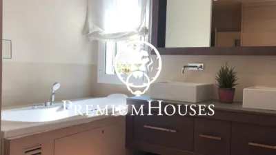 Casa en alquiler en Centro, Alella de 4.000 €<span>/mes</span>