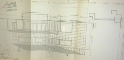 House in Centre photo 39