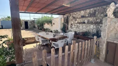 Rustic finca on Calle Ds Diseminado Rozuela photo 9