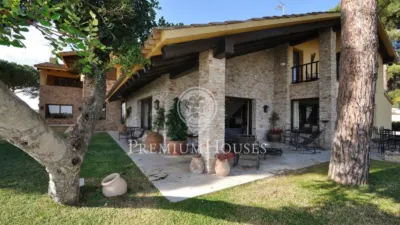 Casa en alquiler en Centro, Urbanitzacions (Sant Andreu de Llavaneres) de 7.500 €<span>/mes</span>