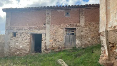Casa en venta en Calle de Horno, 20, Calamocha de 36.000 €