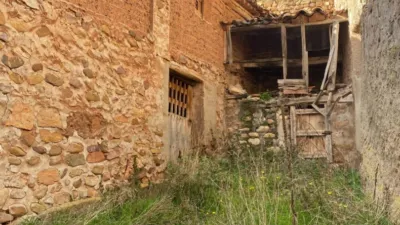 Casa en venta en Calle de Horno, 20, Calamocha de 36.000 €