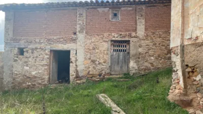 Casa en venta en Calle de Horno, 20, Calamocha de 36.000 €