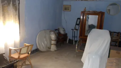 Casa en venta en Calle de Ramón y Cajal, 34, Monreal del Campo de 55.000 €